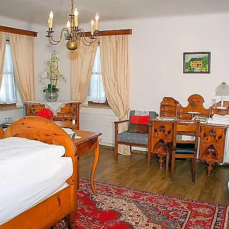 Inn Hohlwegwirt Hallein