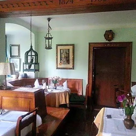 Hohlwegwirt Inn