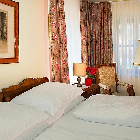 Hohlwegwirt 3* Hallein