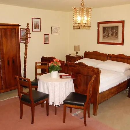 Πανδοχείο Hohlwegwirt 3*