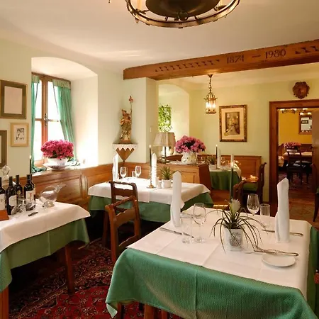 Hohlwegwirt Πανδοχείο Hallein